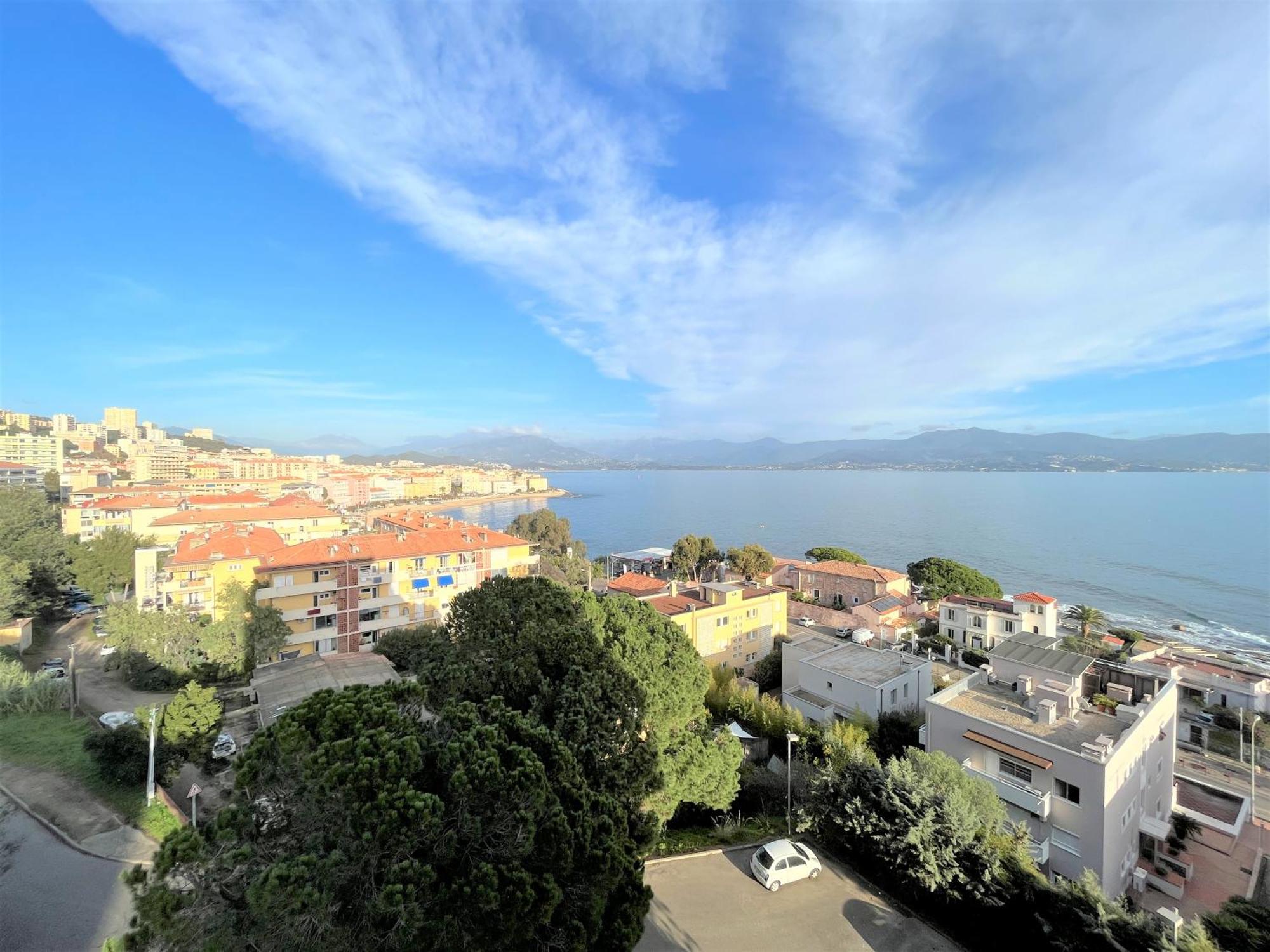 Appartement Vue Mer Carmino Ajaccio Ajaccio  Esterno foto